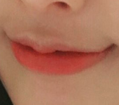 생기있는 입술 !!!