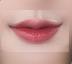 입술 너무 예뻐졌어요:)
