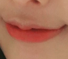 입꼬리 어때요?