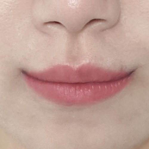 입꼬리가 올라간 거 너무 만족스러워